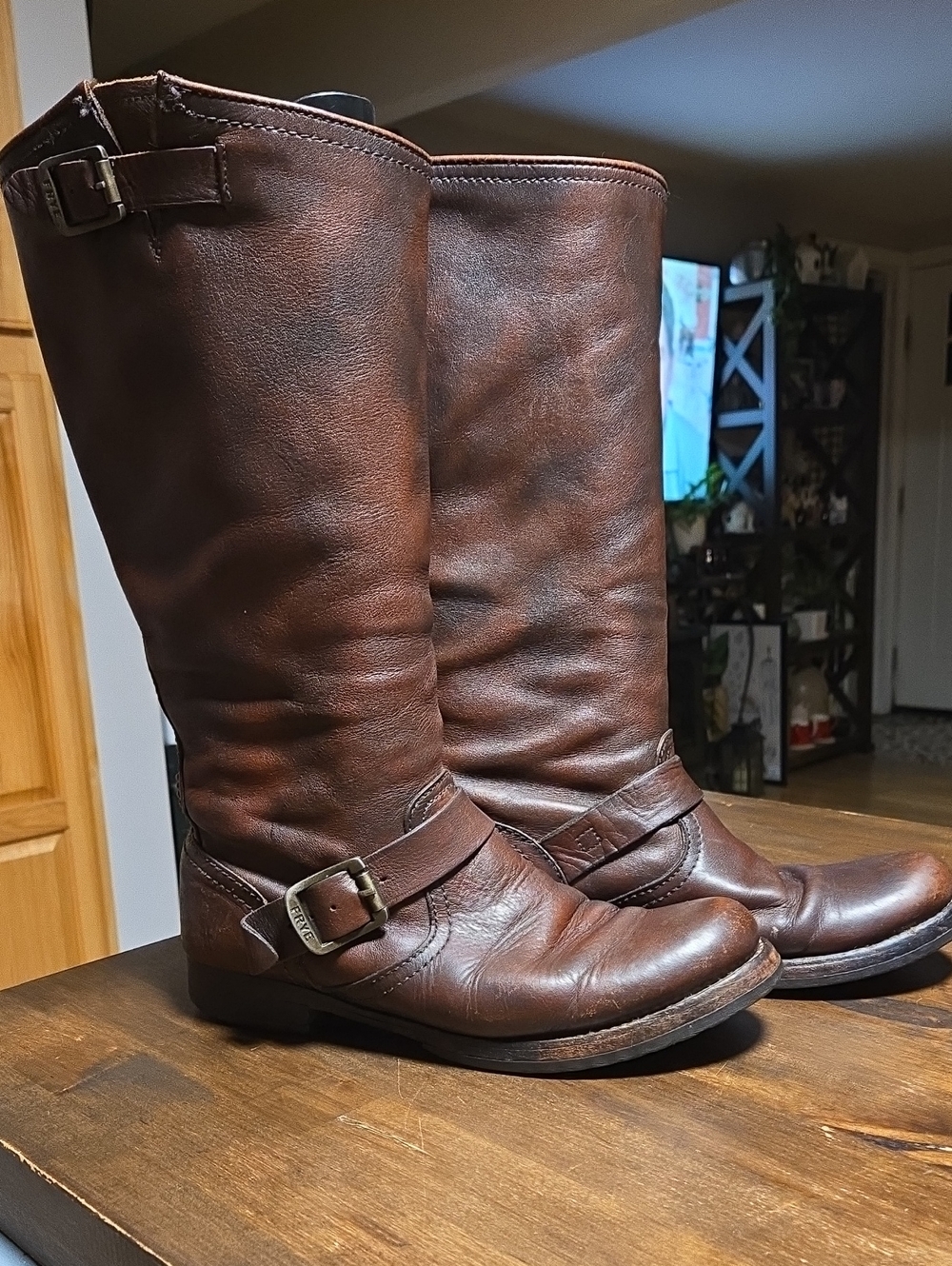 Frye 12R Leather Engineer Boots Brown Size 8 Super Supple And Great Versatility